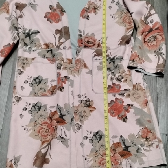 Floral Pink Kimono Robe - Picture 5 of 13